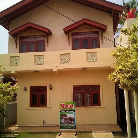 Yoho Mango House Hotel เนกอมโบ ภายนอก รูปภาพ