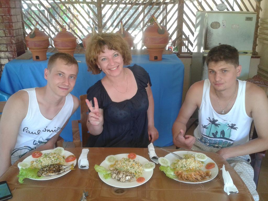 Yoho Mango House Hotel เนกอมโบ ภายนอก รูปภาพ